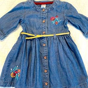Denim dress w/belt SO CUTE